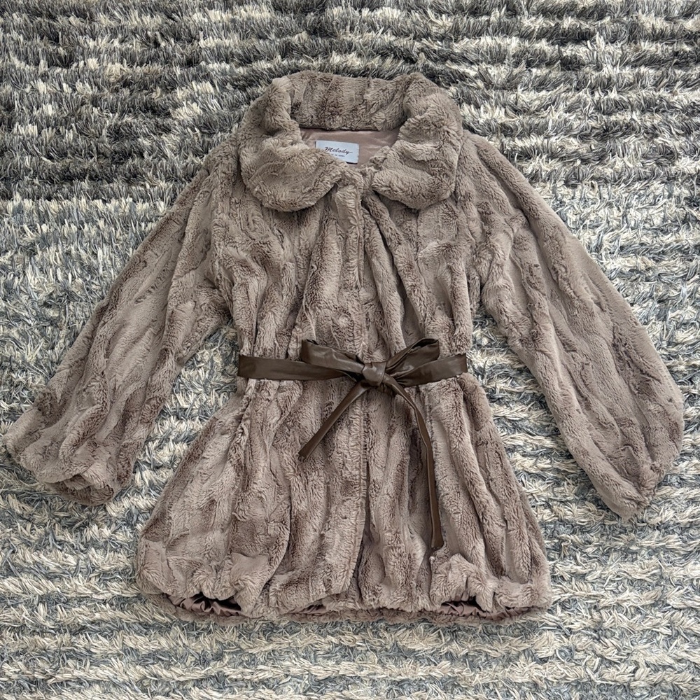 Korean Stylish Faux Fur Princess Coat with Belt, Size S/M